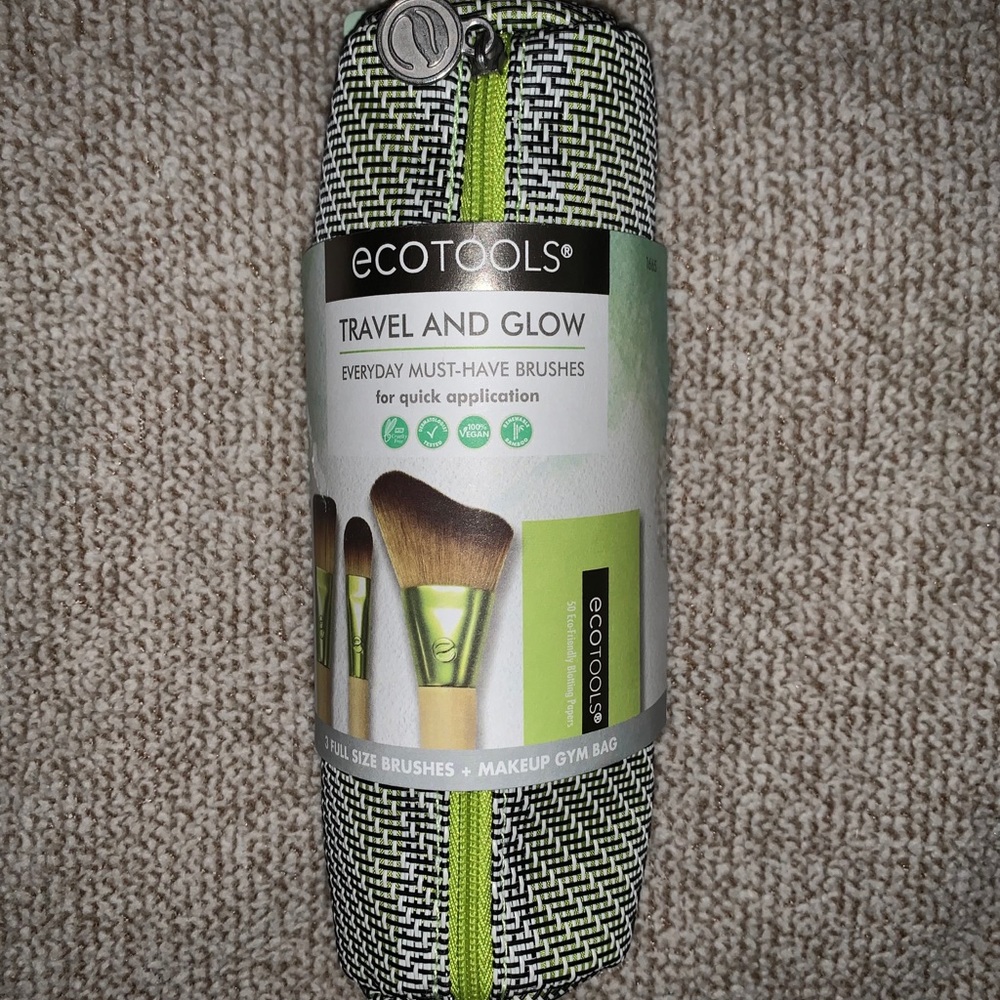 ECOTools 3PC Brush Set w/ Cosmetic bag.